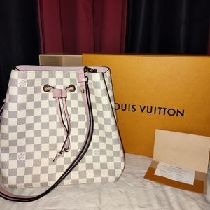 Louis Vuitton NeoNoé Damier Azur MM Eau De Rose Bucket Purse